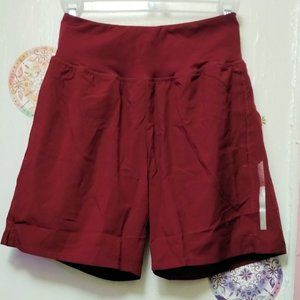 NWT TBY Men’s Burgandy Moisture Wicking Shorts (XS)